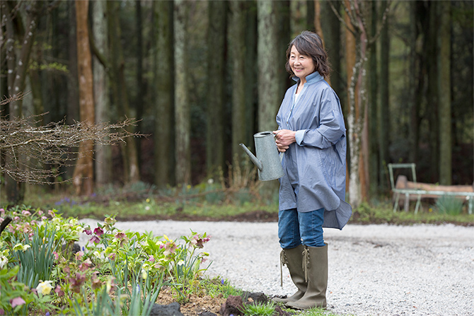 庭いじりやガーデニング 植物が好きなおじいちゃんおばあちゃんへの敬老の日のプレゼント パジャマ屋