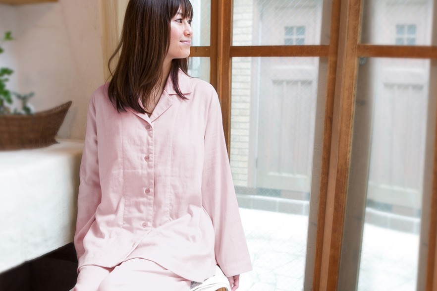 乳がんの入院・手術後に最適な胸パッド付きパジャマ