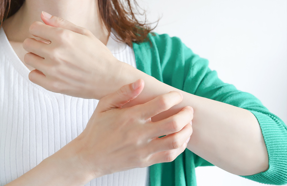 繊維による肌の悩み　かゆみ